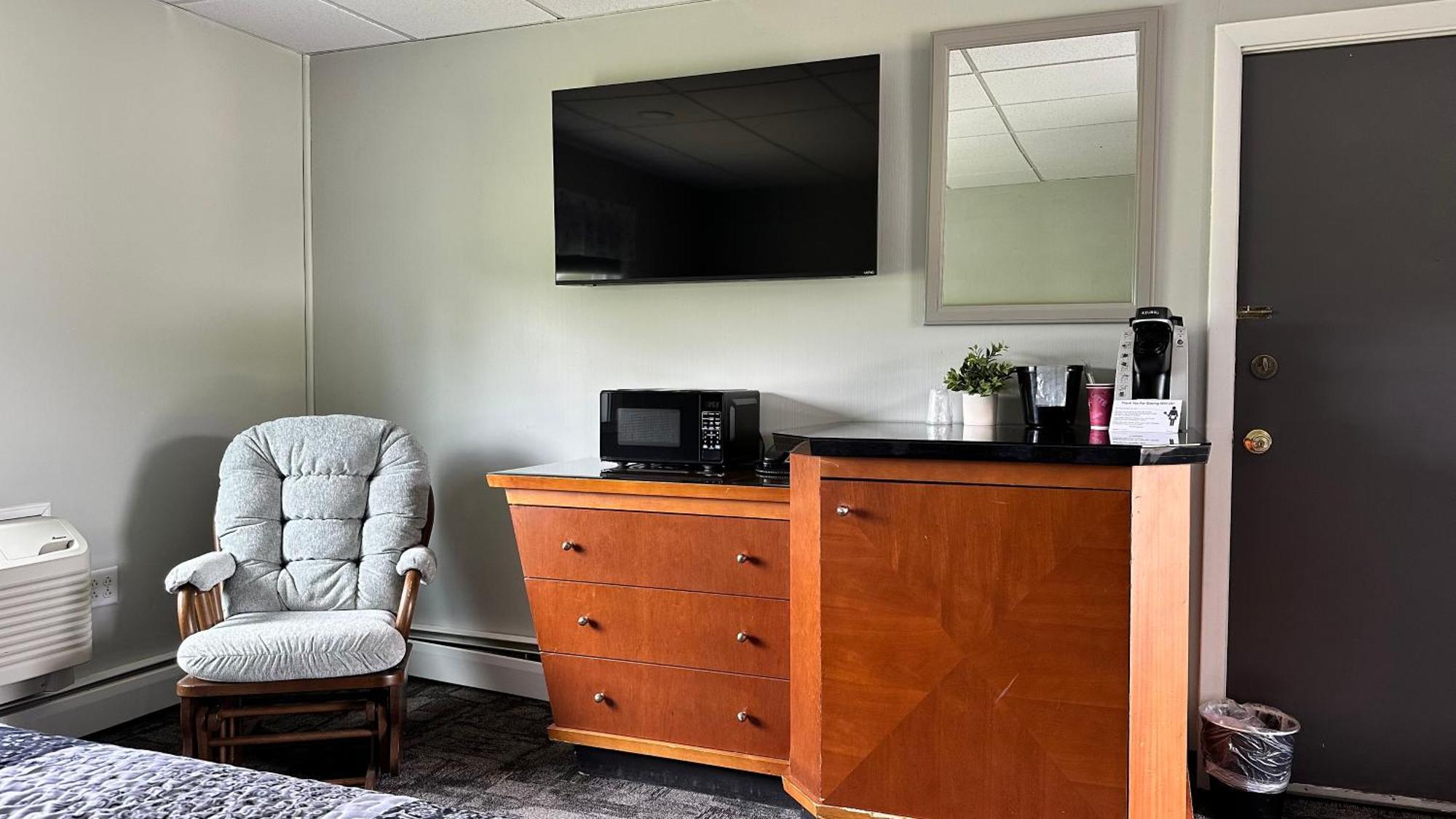Farmington Colonial Valley Motel מראה חיצוני תמונה