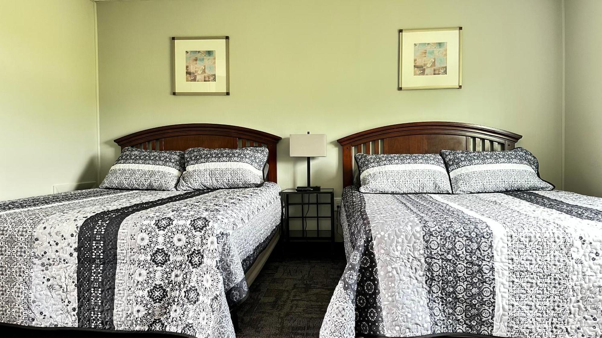 Farmington Colonial Valley Motel מראה חיצוני תמונה