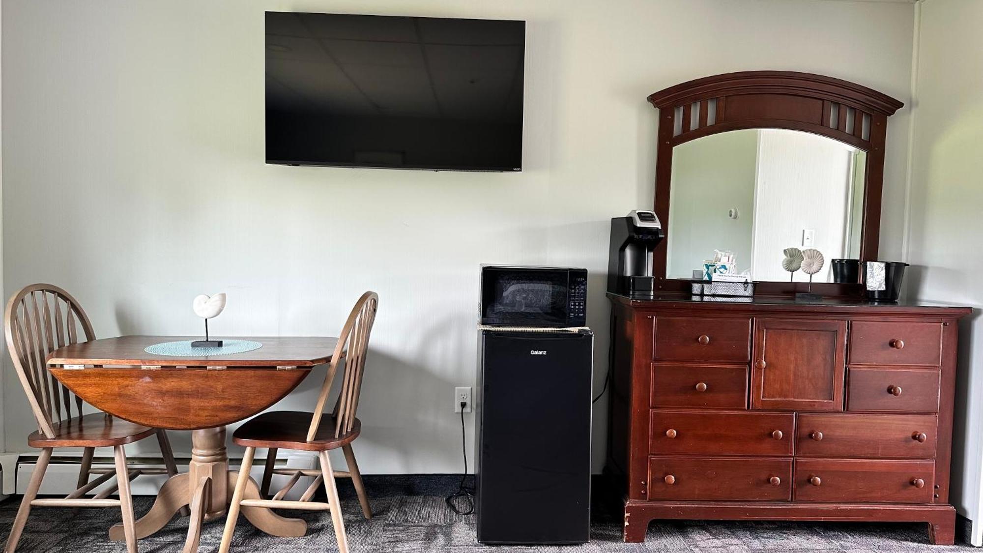 Farmington Colonial Valley Motel מראה חיצוני תמונה